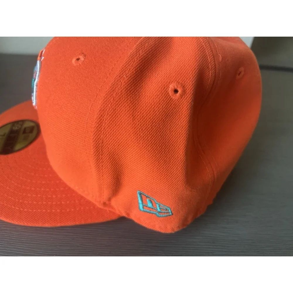 Miami Dolphins Hat Cap Fitted Mens 7 1/4 Orange NFL Football 59FIFTY New Era NWT